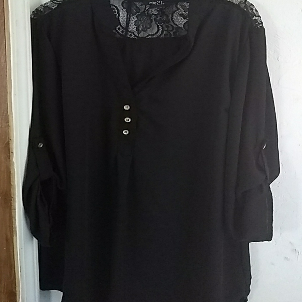 Black shirt